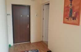 Garsoniera de vanzare, decomandata, 34 mp, loc de parcare, zona strazii Florilor