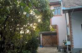 2 case individuale de vanzare, 70 mp utili, teren de 1000 mp, zona linistita