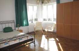 3 camere, 95 mp, 2 locuri de parcare, zona strazii Eremia Grigorescu