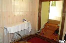 Vanzare 3 camere cu  28 mp terasa, la 5 minute de Piata Mihai Viteazul