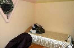 Vanzare 3 camere cu  28 mp terasa, la 5 minute de Piata Mihai Viteazul