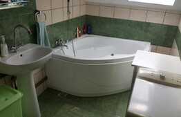 Mansarda de 65 mp, 2 camere, mobilata si utilata! Parcare! Zona strazii Eroilor!