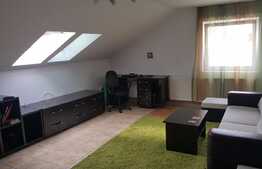 Mansarda de 65 mp, 2 camere, mobilata si utilata! Parcare! Zona strazii Eroilor!