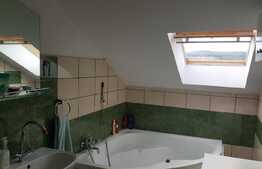 Mansarda de 65 mp, 2 camere, mobilata si utilata! Parcare! Zona strazii Eroilor!