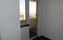 Apartament cu 3 camere, 56 mp, parcare, zona strazii Calea Turzii