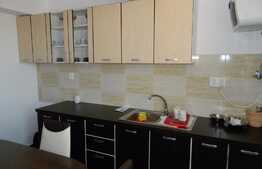 Apartament cu 3 camere, 56 mp, parcare, zona strazii Calea Turzii