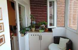Apartament 3 camere, 77 mp, decomandat, boxa, zona Interservisan