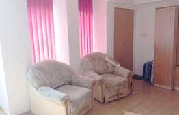 De vanzare garsoniera 33 mp, boxa la subsol, zona Podului Calvaria