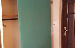 Garsoniera de vanzare, 33 mp, balcon, loc de parcare, zona strazii Eroilor