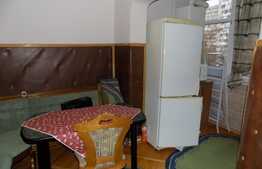 Apartament 2 cam, decomandat, 52 mp, A.C. , zona Piata Marasti