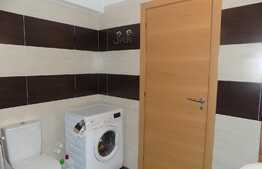 Apartament cu 2 camere, 42 mp, loc de parcare, zona Iulius Mall