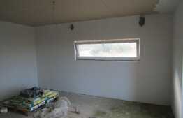 Casa de vanzare, 300 mp utili si 500 mp teren, zona linistita