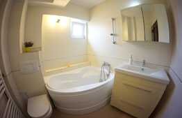 De inchiriat 3 camere, 65 mp, decomandat, zona Piata Zorilor