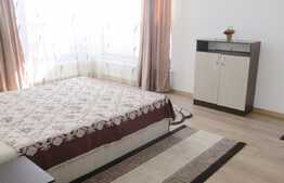 De vanzare apartament 3 camere, 71 mp, terasa de 40 mp, parcare, zona VIVO!