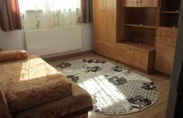 De vanzare apartament 3 camere, 71 mp, terasa de 40 mp, parcare, zona VIVO!