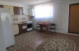 De vanzare apartament 3 camere, 71 mp, terasa de 40 mp, parcare, zona VIVO!