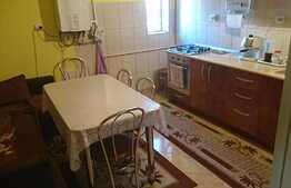 Apartament de vanzare, 2 camere, 53 mp, zona Napolact