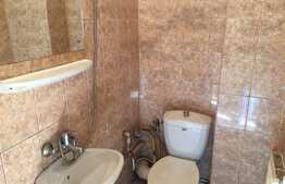 Garsoniera 11 mp, etaj intermediar, zona Auchan