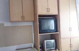 Garsoniera 11 mp, etaj intermediar, zona Auchan