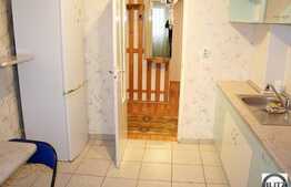 Apartament decomandat cu 3 camere la 5 minute de Iulius Mall