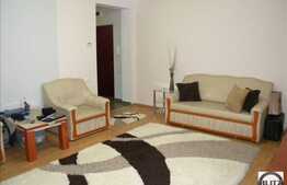 Vanzare 3 camere, decomandat, 85 mp utili, zona Campului, cu boxa si parcare