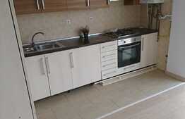 Apartament 3 camere, 63 mp, 2 balcoane, etaj intermediar, zona Petrom