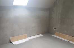 Casa individuala de 120 mp, teren de 600 mp! Semifinisat! Zona de case!