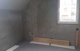 Casa individuala de 120 mp, teren de 600 mp! Semifinisat! Zona de case!