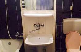 Garsoniera, 35 mp, decomandata, zona Podul Calvaria