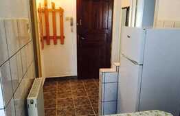 Garsoniera, 35 mp, decomandata, zona Podul Calvaria