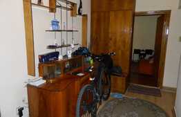 3 camere, 88 mp, decomandat, zona strazii Titulescu