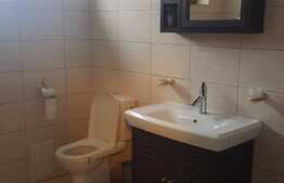 Casa de 131 mp, teren de 200 mp! Zona de case!