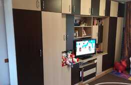 De vanzare garsoniera 41 mp, decomandata, zona Nora