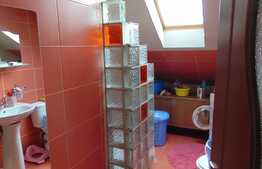 Casa individuala 500 mp utili, teren de 648 mp, front stradal de 52 ml