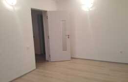 Casa insiruita ce are grija de finisajele sale! 126 mp utili, teren de 100 mp! Zona de case!