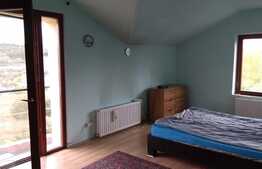 Casa aproape de natura la 10 minute de centru! 270 mp utili, teren de 700 mp.