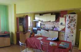 Apartament 3 camere, 65 mp, etaj intermediar, boxa, zona Big