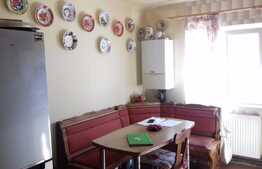 Apartament 3 camere, 65 mp, decomandat, boxa la subsol, zona strazii Fabricii