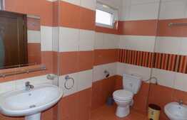 3 camere, 92 mp, garaj, gradina, zona Casa Radio