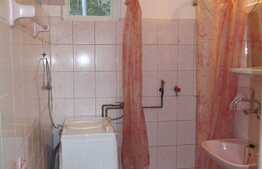 3 camere, 85 mp, gradina de 600 mp, zona Camera de Comert