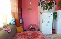 Casa demolabila, 59 mp, teren de 700, front 14,5 ml, zona linistita