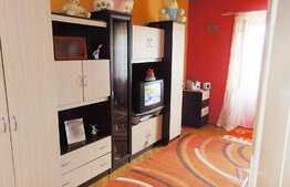 Casa demolabila, 59 mp, teren de 700, front 14,5 ml, zona linistita