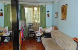Apartament 3 camere, 59 mp, decomandat, boxa subsol, zona Transylvania College