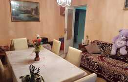 Apartament 4 camere, 82 mp, decomandat, 2 boxe, zona Piata Flora