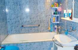 Apartament 2 camere, 48 mp, decomandat, boxa subsol, zona Iulius Mall