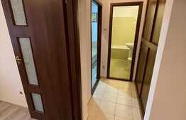 Apartament 3 camere, 65 mp, decomandat, boxa la subsol, zona Hotel Paradis