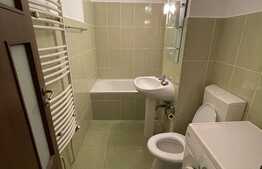 Apartament 3 camere, 65 mp, decomandat, boxa la subsol, zona Hotel Paradis