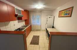 Apartament 3 camere, 65 mp, decomandat, boxa la subsol, zona Hotel Paradis