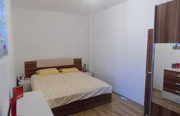 Apartament  2 camere 43 mp, LA CHEIE! Loc de parcare! Zona strazii Tineretului!