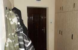 Apartament 3 camere, 64 mp, boxa la subsol! Zona Vivo!